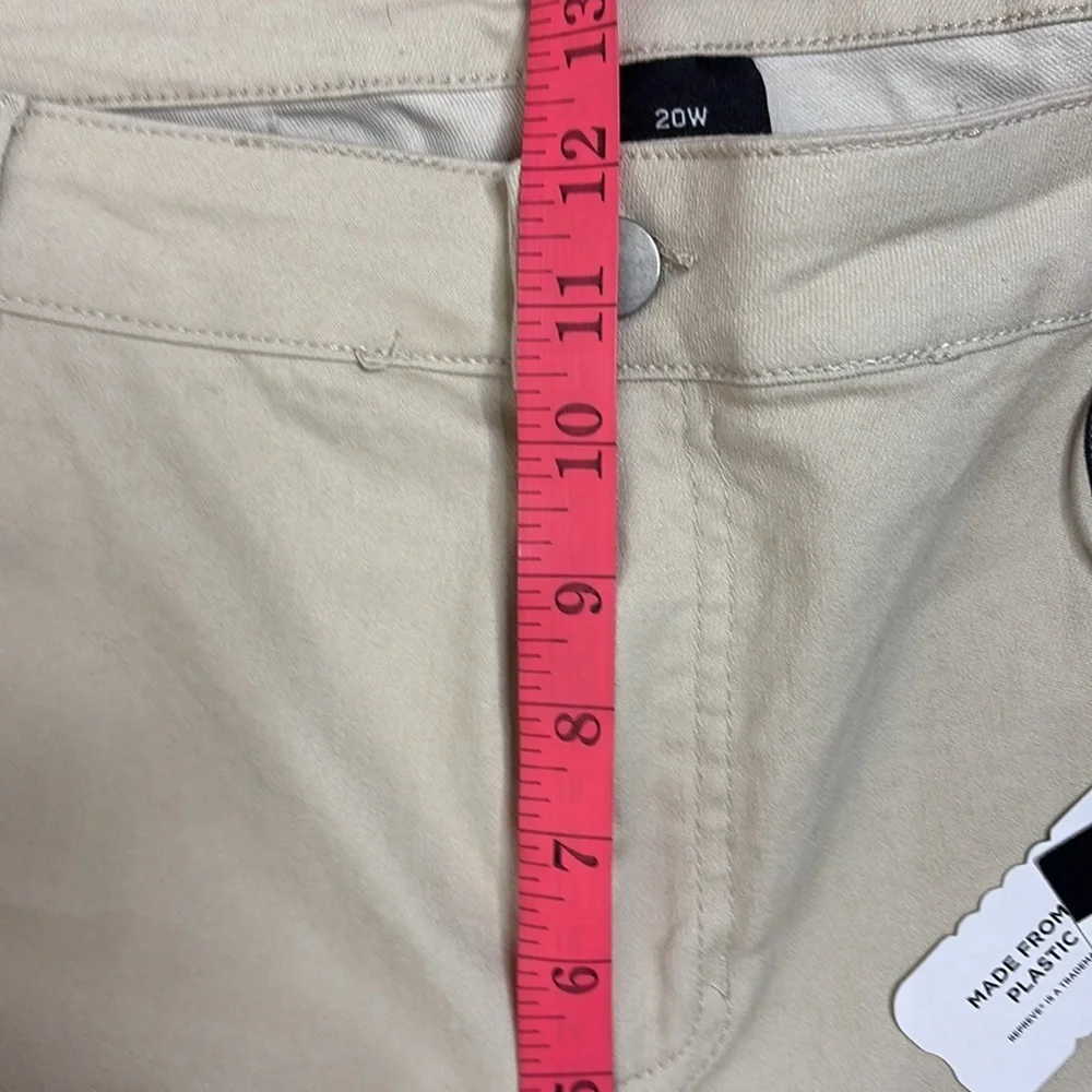 ⭐️ NWT- d.jeans recycled twill oatmeal cropped pants- size 20W - Picture 6 of 8